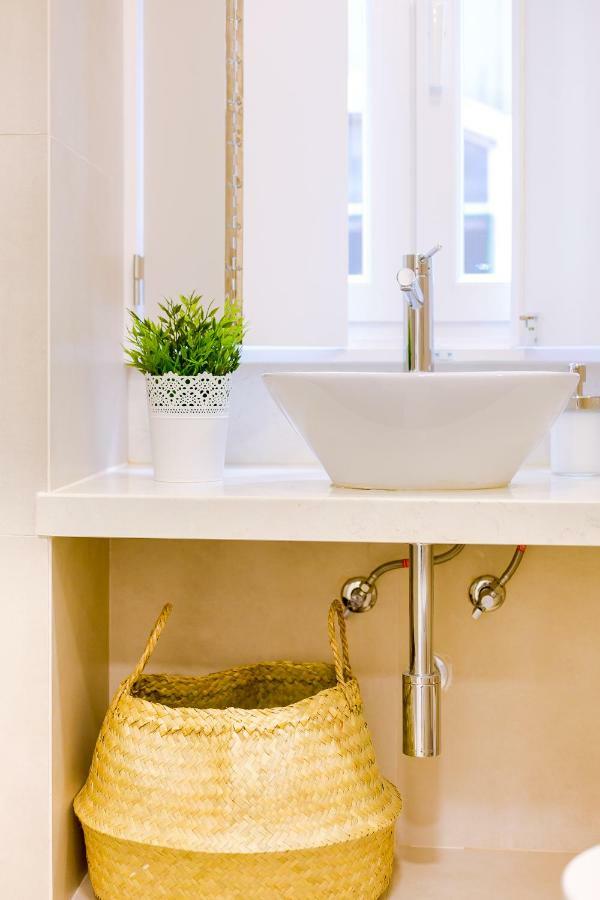 Casa Dos Doutores, A Cozy Apartment In Lisbon Bagian luar foto